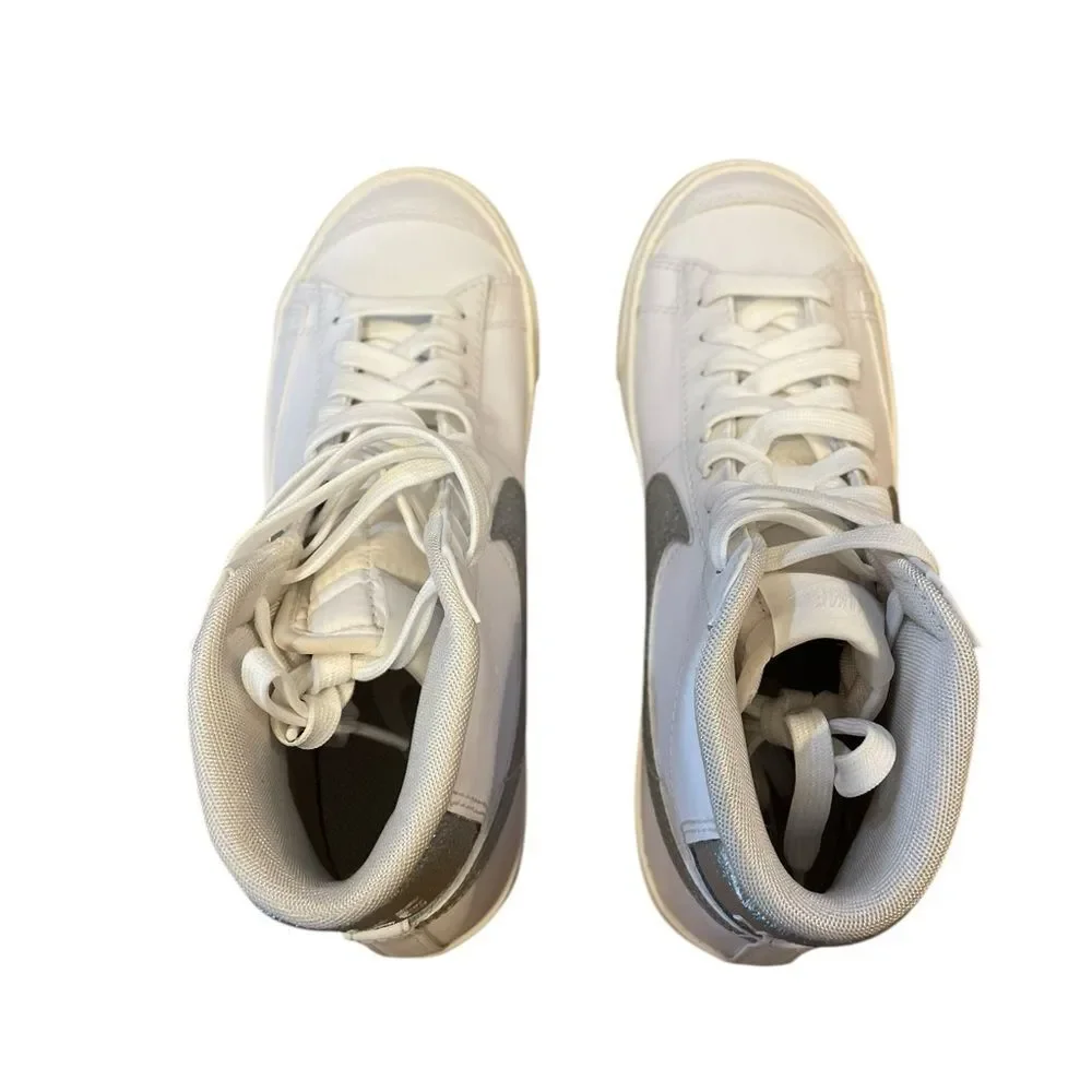 Nike blazer mid